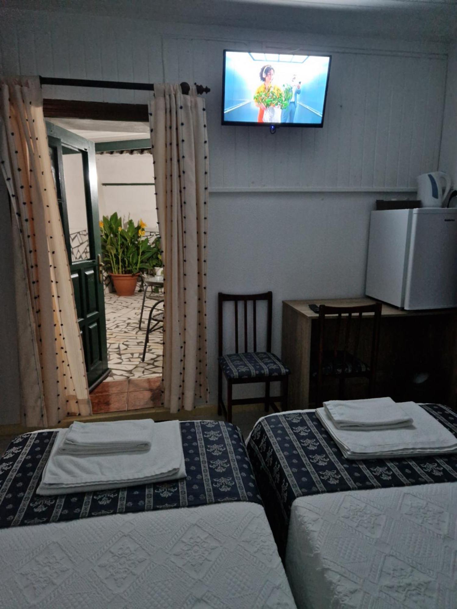 Residencial Antonio Mocisso Guesthouse Elvas Kültér fotó